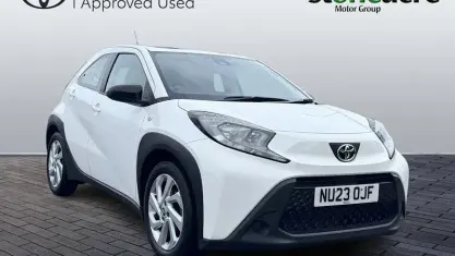 Used Toyota Aygo X PURE 72 HP (52 kW) 2025 SUV