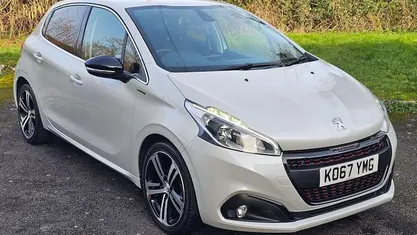 Used Peugeot 208 GT-line 110 HP (80 kW) 2018 Hatchback