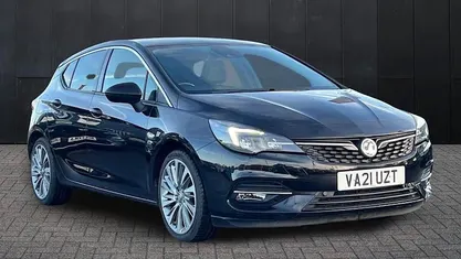 Black Used 2021 Vauxhall Astra Edition Hatchback | £11,250 (Fair price)