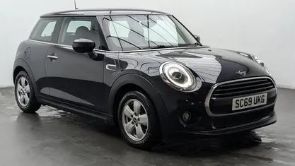Used Mini Cooper Classic 136 HP (100 kW) 2020 Hatchback