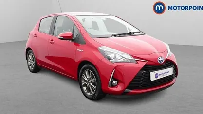 Used Toyota Yaris Hybrid 101 HP (74 kW) 2020 Hatchback