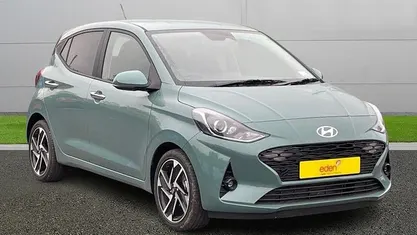 Meta blue New 2025 Hyundai i10 Premium Hatchback | £16,995 (Fair price)