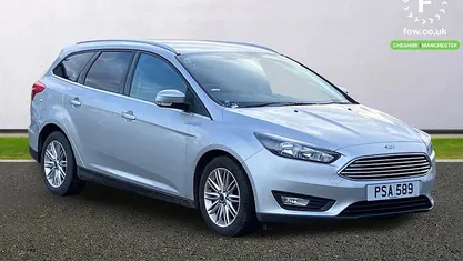 Silver Used 2017 Ford Focus Zetec Estate | £9,699 (Fair price)