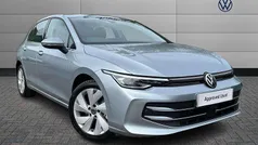 Silver New 2025 VW Golf VIII Style Hatchback | £29,981 (Fair price)