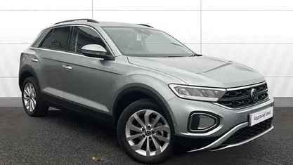 Used 2025 VW T-Roc Match SUV | £22,290 (Good price)
