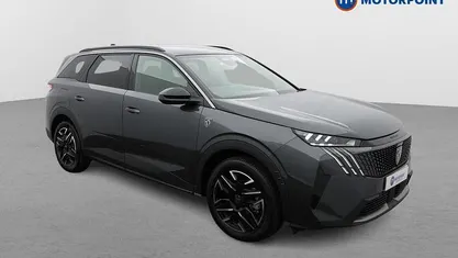 Usado Peugeot 5008 GTi 136 HP (100 kW) 2025 Cinzento SUV