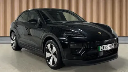 Used Porsche Macan 4 Electric 300 kW (408 HP) 2025 Black SUV