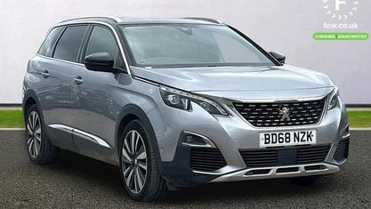 Usado Peugeot 5008 Premium 177 HP (130 kW) 2019 Cinzento SUV