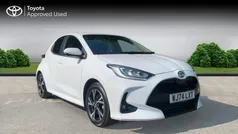 Pure white Used 2024 Toyota Yaris Hybrid Design Hatchback | £20,290 (Fair price)