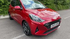 Red Used 2024 Hyundai i10 Premium Hatchback | £15,395 (Fair price)