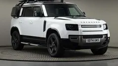 Exterior paint fuji white Used 2024 Land Rover Defender SE Dynamic SUV | £64,500 (Fair price)