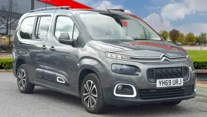 Gebraucht Citroën Berlingo Flair 110 PS (80 kW) 2019 Grau Van / Kleinbus