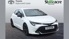 White Used 2021 Toyota Corolla Sport Hatchback | £18,500 (Fair price)