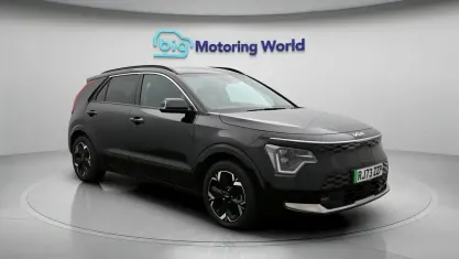 Used Kia e-Niro 150 kW (204 HP) 2024 SUV