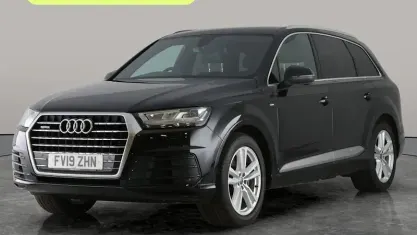 Używany Audi Q7 S-Line 286 KM (210 kW) 2019 Czarny SUV