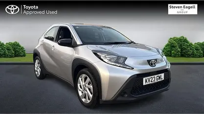 Used Toyota Aygo X PURE 72 HP (52 kW) 2025 SUV