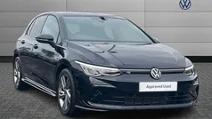 Black Used 2022 VW Golf VIII R-line Hatchback | £21,450 (Fair price)