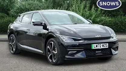 Usado Kia EV6 GT-Line S 167 kW (228 CV) 2023 Negro SUV