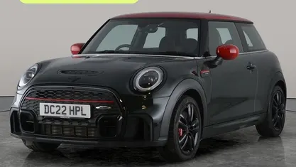 Used Mini John Cooper Works Hatch 231 HP (169 kW) 2022 Green Hatchback