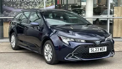 Used Toyota Corolla 140 HP (102 kW) 2026 Estate