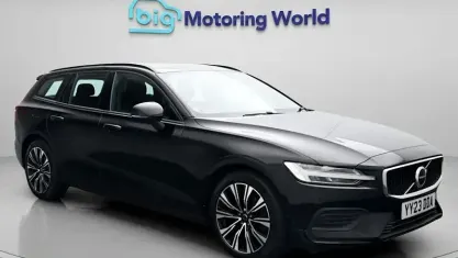 Used Volvo V60 Core 163 HP (119 kW) 2022 Black Estate