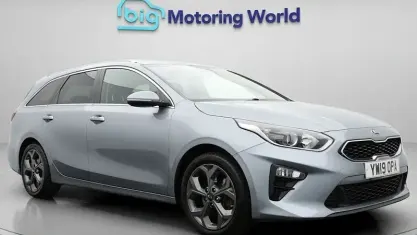 Used Kia Ceed Sportswagon 120 HP (88 kW) 2019 Silver Estate