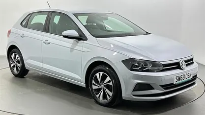 Used VW Polo SE 95 HP (69 kW) 2019 Silver Hatchback