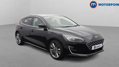 Second-hand Ford Focus Vignale 150 CP (110 kW) 2019 Negru Hatchback