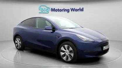 Used 2025 Tesla Model Y Long Range AWD SUV | £30,800 (Fair price)