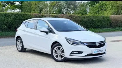 Second-hand Vauxhall Astra 110 CP (80 kW) 2018 Hatchback