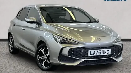Used MG MG3 Trophy 194 HP (142 kW) 2024 Metallic  cosmic silver Hatchback