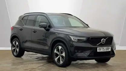 Used Volvo XC40 Plus 197 HP (144 kW) 2025 Black SUV