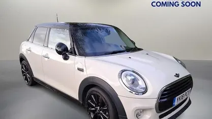 White Used 2017 Mini Cooper Hatch Hatchback | £8,950 (Good price)