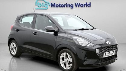 Używany Hyundai i10 SE 67 KM (49 kW) 2023 Czarny Hatchback