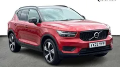 Fusion red Used 2022 Volvo XC40 R-Design SUV | £23,990 (Fair price)