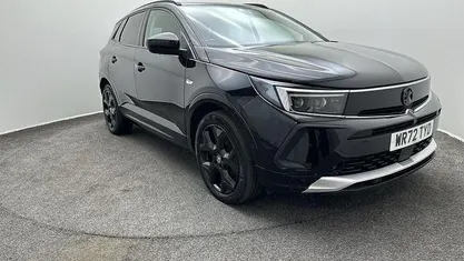 Used 2024 Vauxhall Grandland X Ultimate SUV | £16,990 (Fair price)