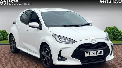 Used Toyota Yaris Hybrid Design 116 HP (85 kW) 2026 Hatchback