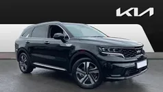 Black Used 2023 Kia Sorento Vision SUV | £38,659 (Fair price)