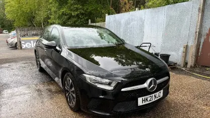 Używany Mercedes A180 SE 136 KM (100 kW) 2021 Hatchback