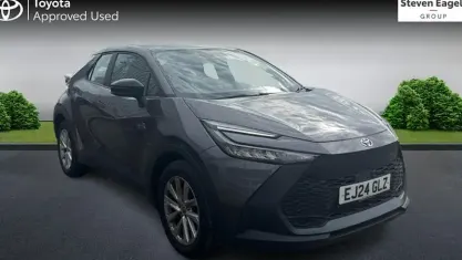 Used Toyota C-HR 140 HP (102 kW) 2026 SUV