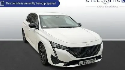 Used Peugeot 308 Allure Premium 131 HP (96 kW) 2023 Hatchback