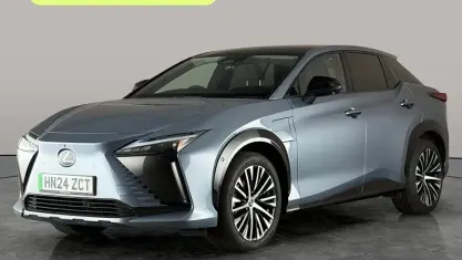 Käytetty Lexus RZ 450e 230 kW (313 HP) 2026 Katumaasturi