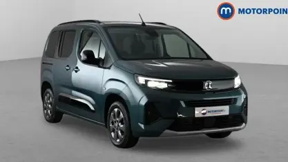 Used Vauxhall Combo Ultimate 100 kW (136 HP) 2024 Blue MPV
