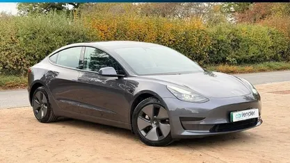 Used 2021 Tesla Model 3 Standard Range Sedan | £18,245 (Fair price)