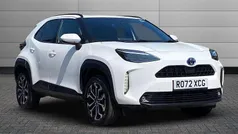 White Used 2023 Toyota Yaris Cross Design SUV | £20,650 (Fair price)