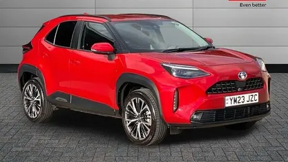 Used 2025 Toyota Yaris Hybrid Estate | £22,347 (Good price)