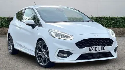 Używany Ford Fiesta ST-Line 101 KM (74 kW) 2018 Biały Hatchback