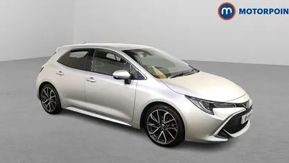 Used Toyota Corolla 122 HP (89 kW) 2022 Silver Hatchback