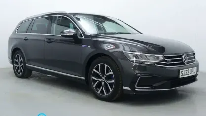 Used VW Passat GTE 218 HP (160 kW) 2022 Grey Estate