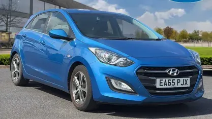Used Hyundai i30 SE 110 HP (80 kW) 2015 Blue Hatchback